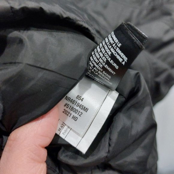 Zella Longline Quilted Recycled Jacket in Black Small - Picture 9 of 9